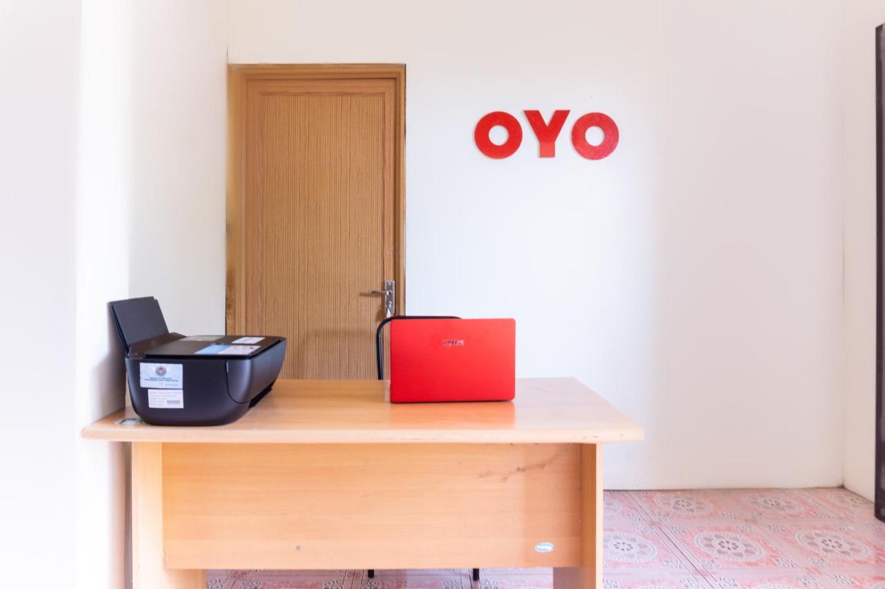Oyo 3095 Semarapura Homestay Makassar Exteriör bild